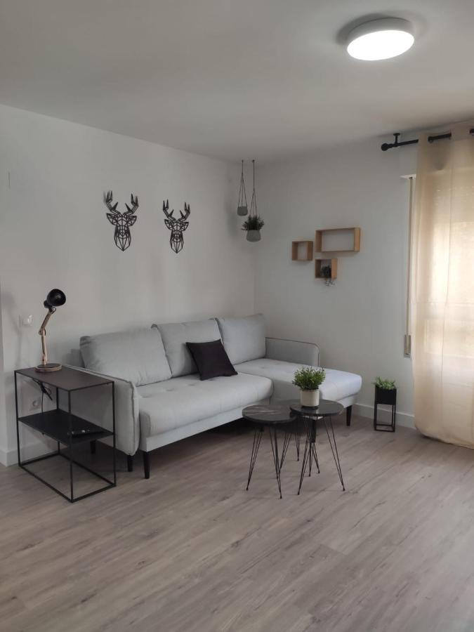 Apartamento Collarada Jaca Kültér fotó